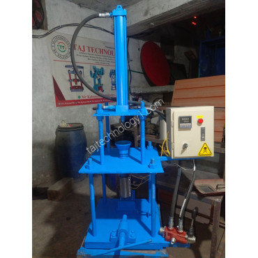 Hydrulic Molding Mac...